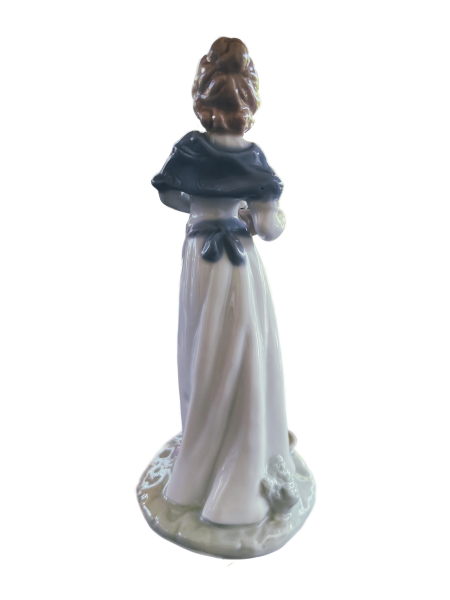Mädchen mit Gans – Porzellanfigur von DRACHE