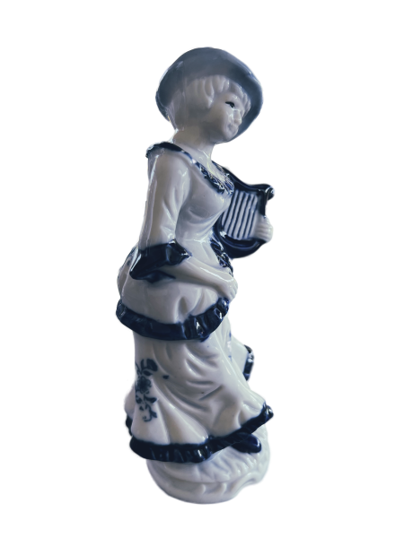 Porzellanfigur „Dame mit Lyra“ – Drache Design, handgemalt